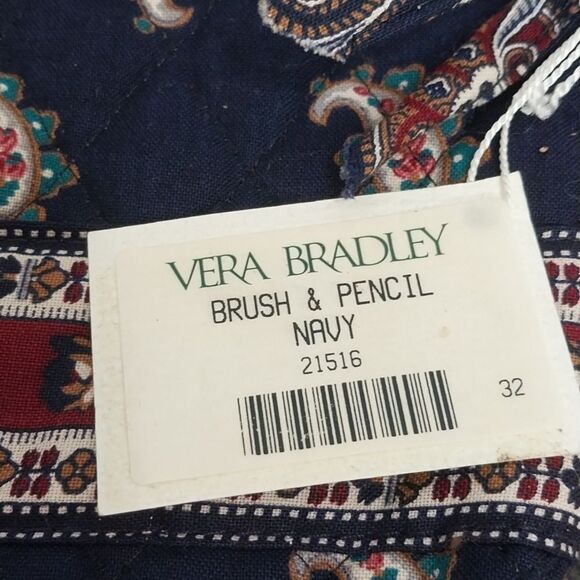 Vera Bradley  Cosmetic Case  and Wristlet.  They are both excellent condition. - Picture 2 of 10